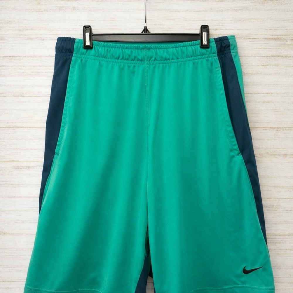 Nike Men's Green and Dark Blue Athletic Shorts